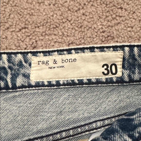 rag & bone Alex High-Rise Ankle Straight Jeans - Picture 4 of 8